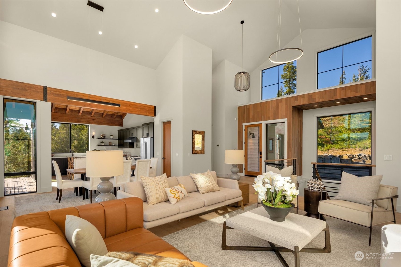 2051 Forest Ridge Drive