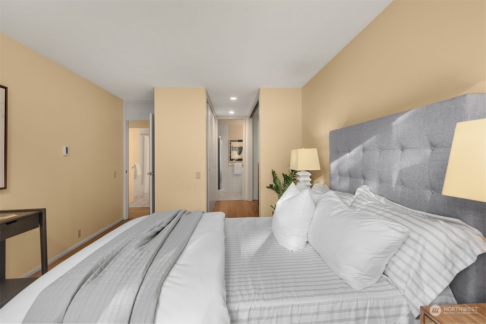 6333 Lake Washington Boulevard NE Unit: 304