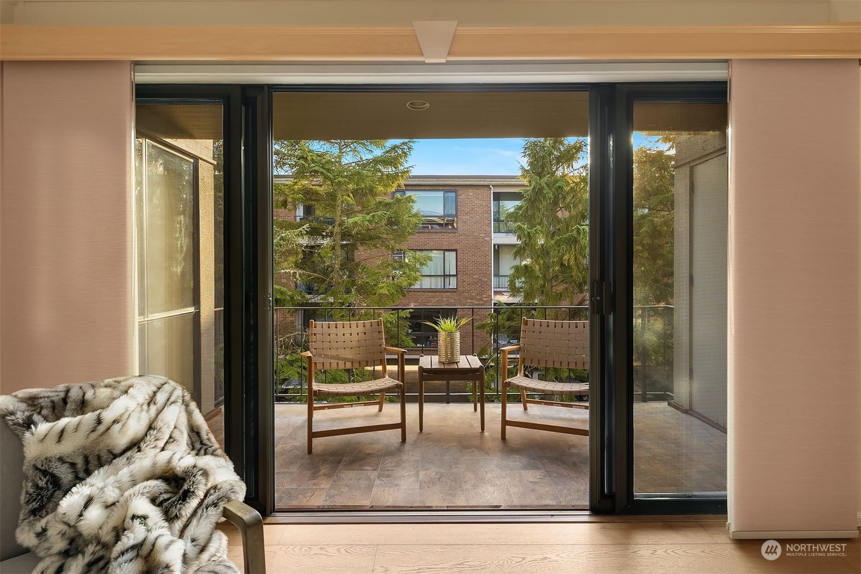 6333 Lake Washington Boulevard NE Unit: 304