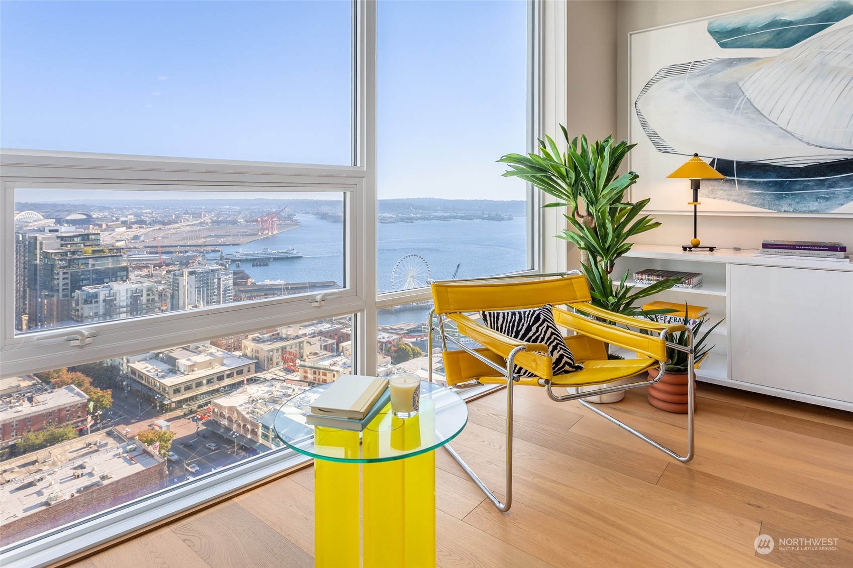 121 Stewart Street Unit: 3004