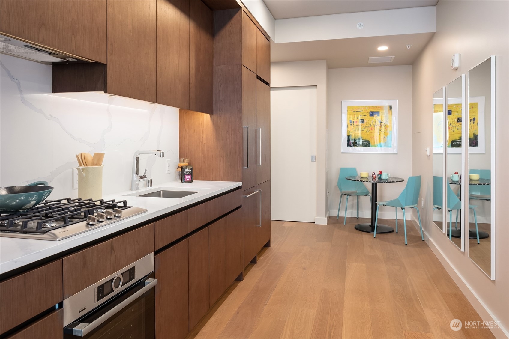 121 Stewart Street Unit: 3004