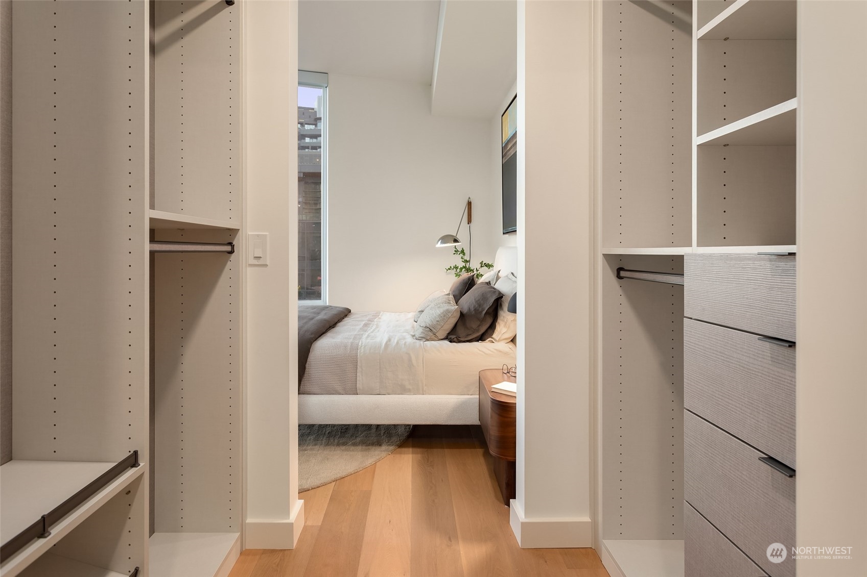 121 Stewart Street Unit: 2207