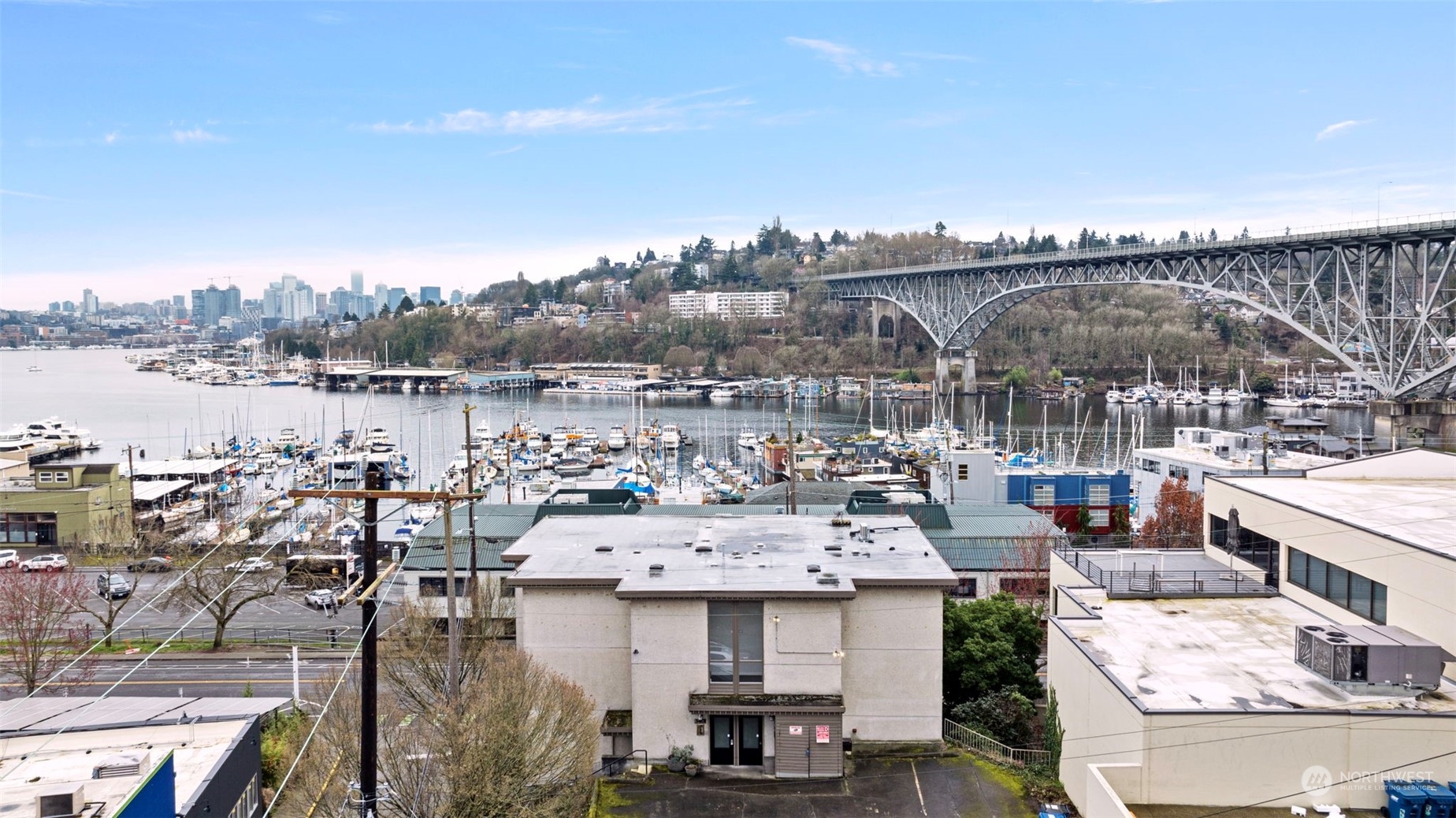 3401 Albion Place N Unit: 7