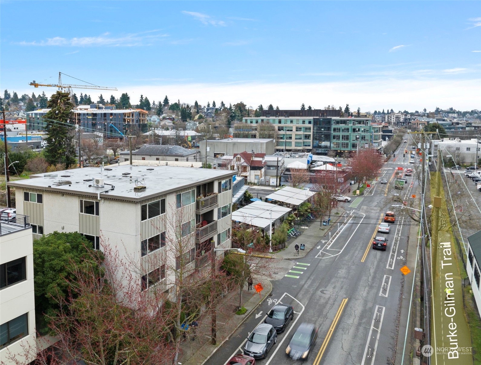 3401 Albion Place N Unit: 7