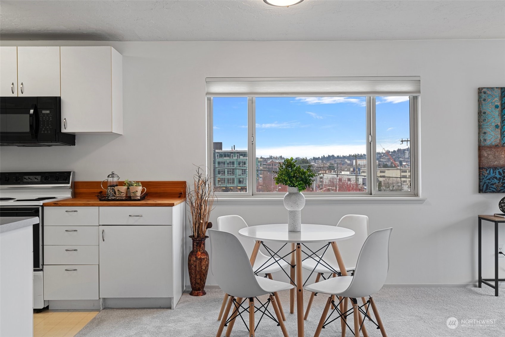 3401 Albion Place N Unit: 7