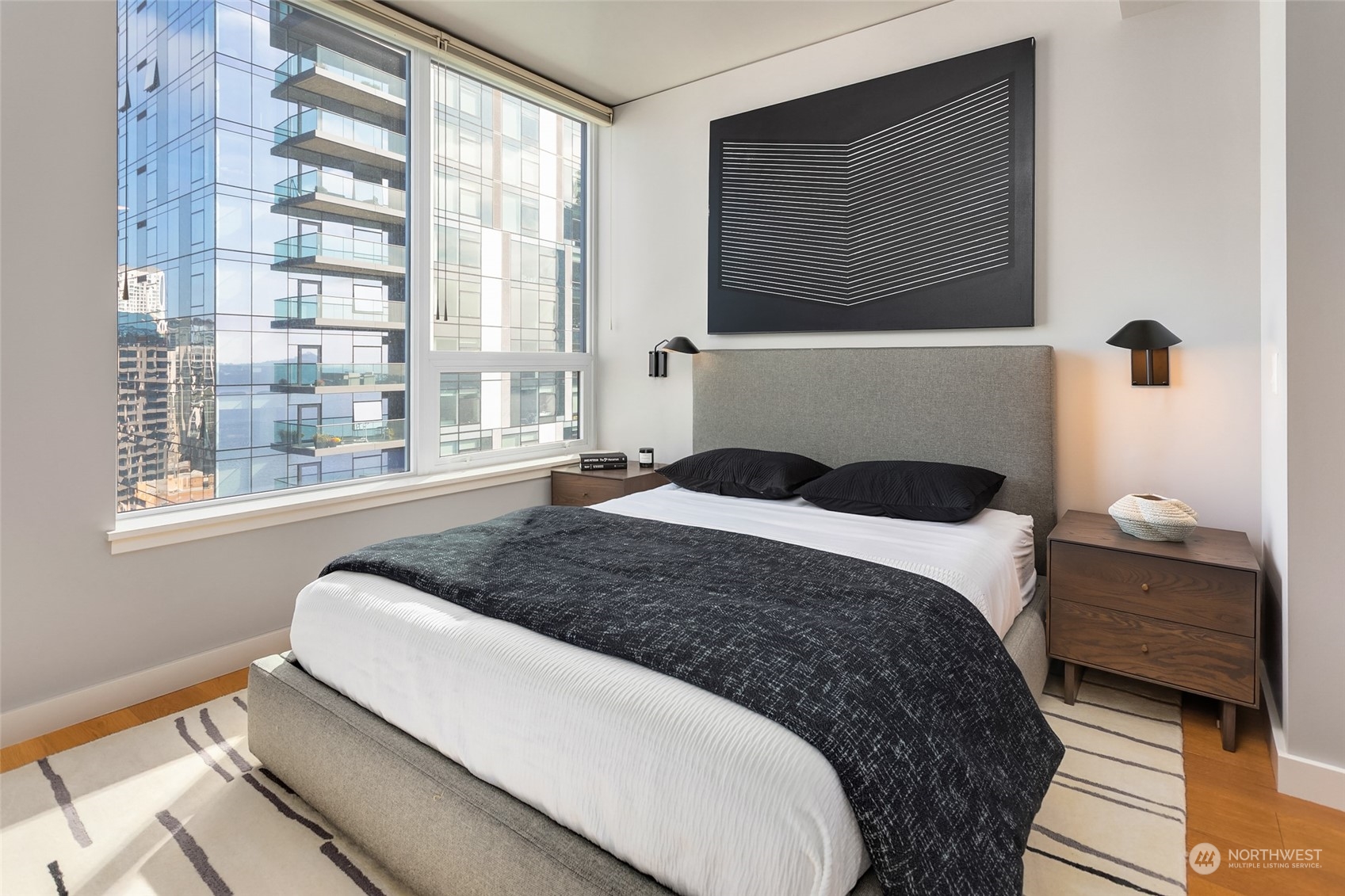 121 Stewart Street Unit: 3102