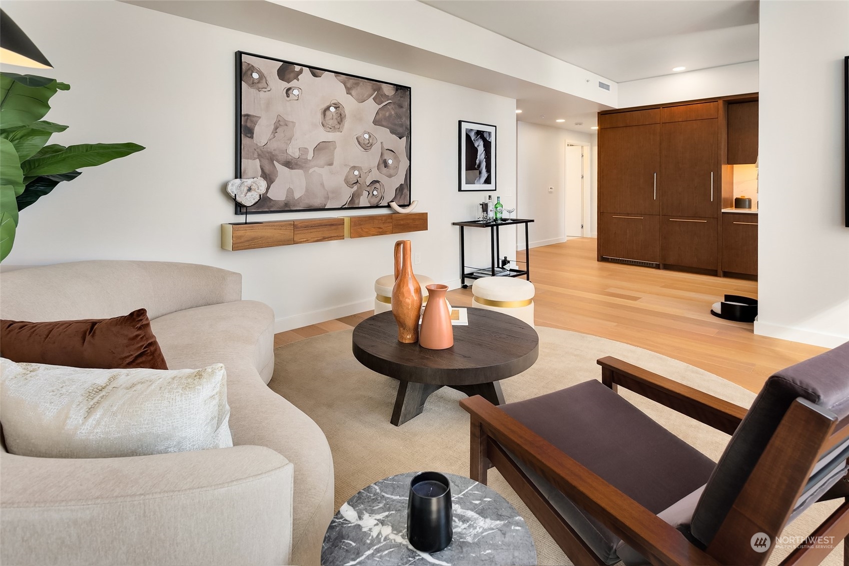 121 Stewart Street Unit: 3102