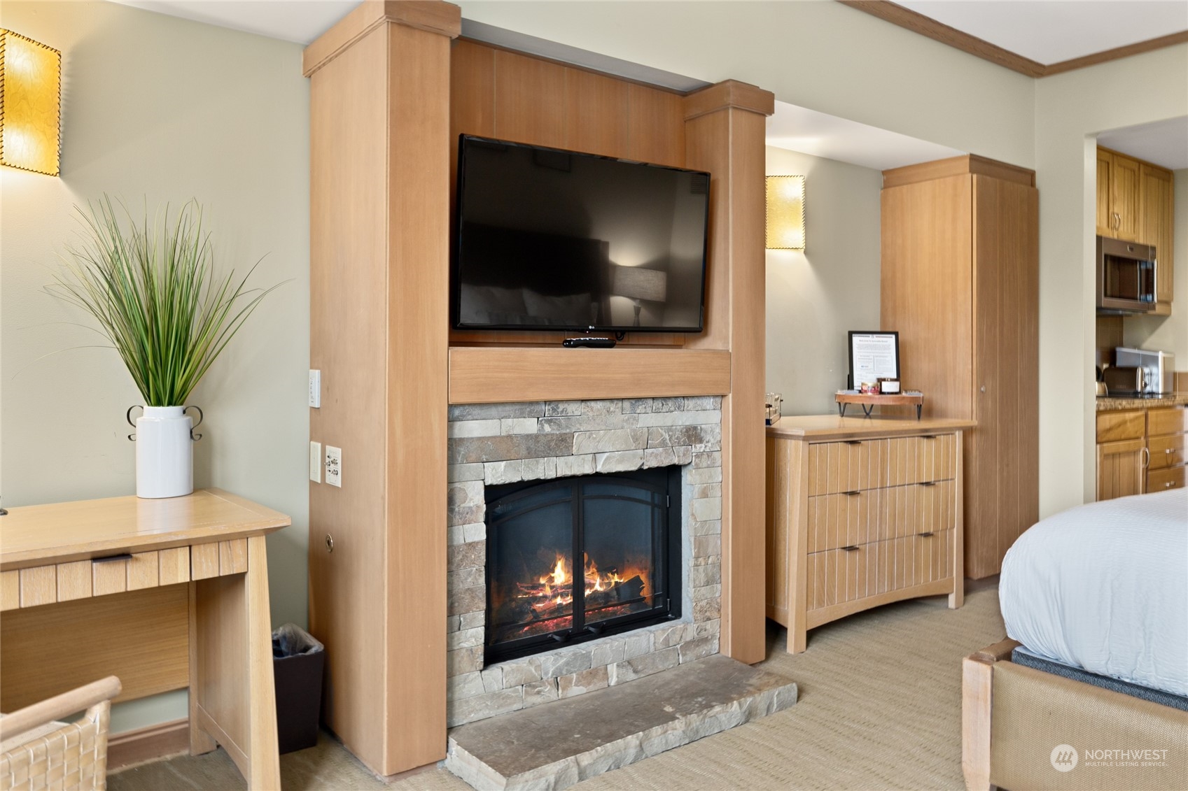 3600 Suncadia Trail Unit: 2068