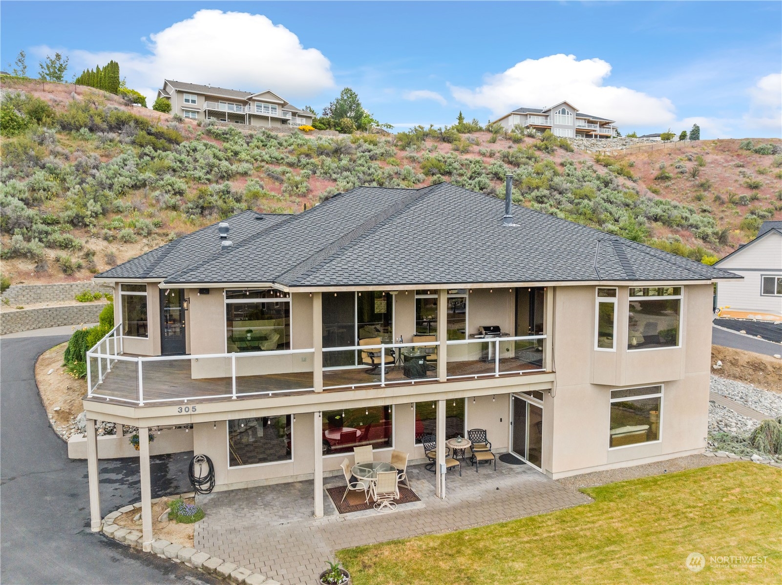 305 Orchard View Drive