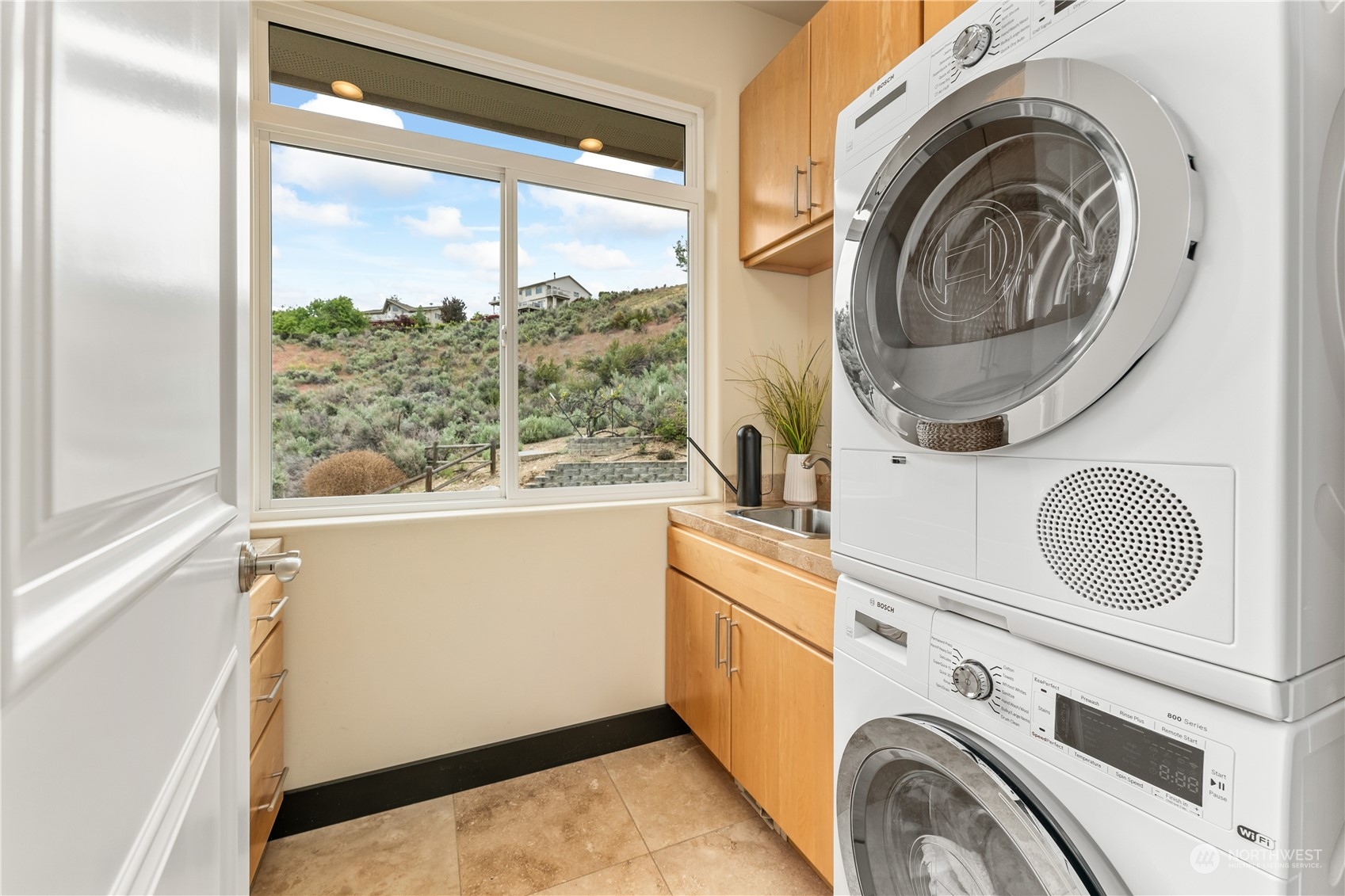 305 Orchard View Drive