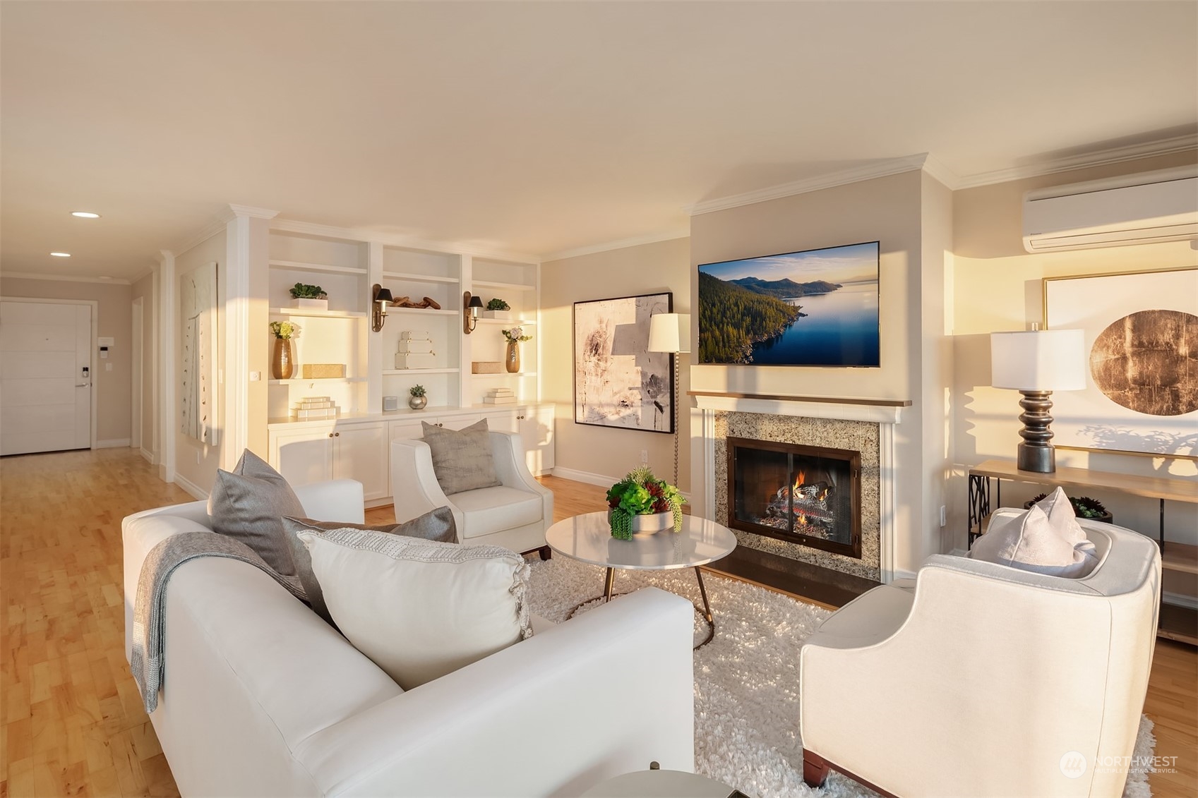 827 Lake Street S Unit: 105