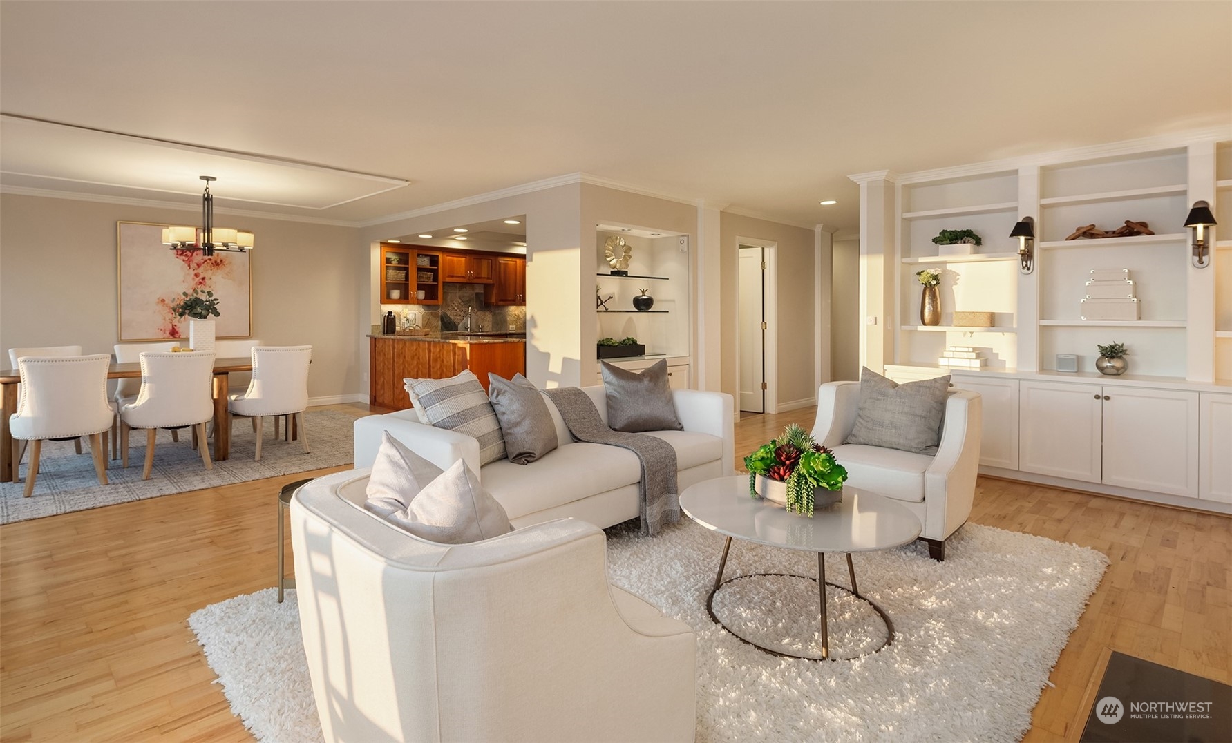 827 Lake Street S Unit: 105