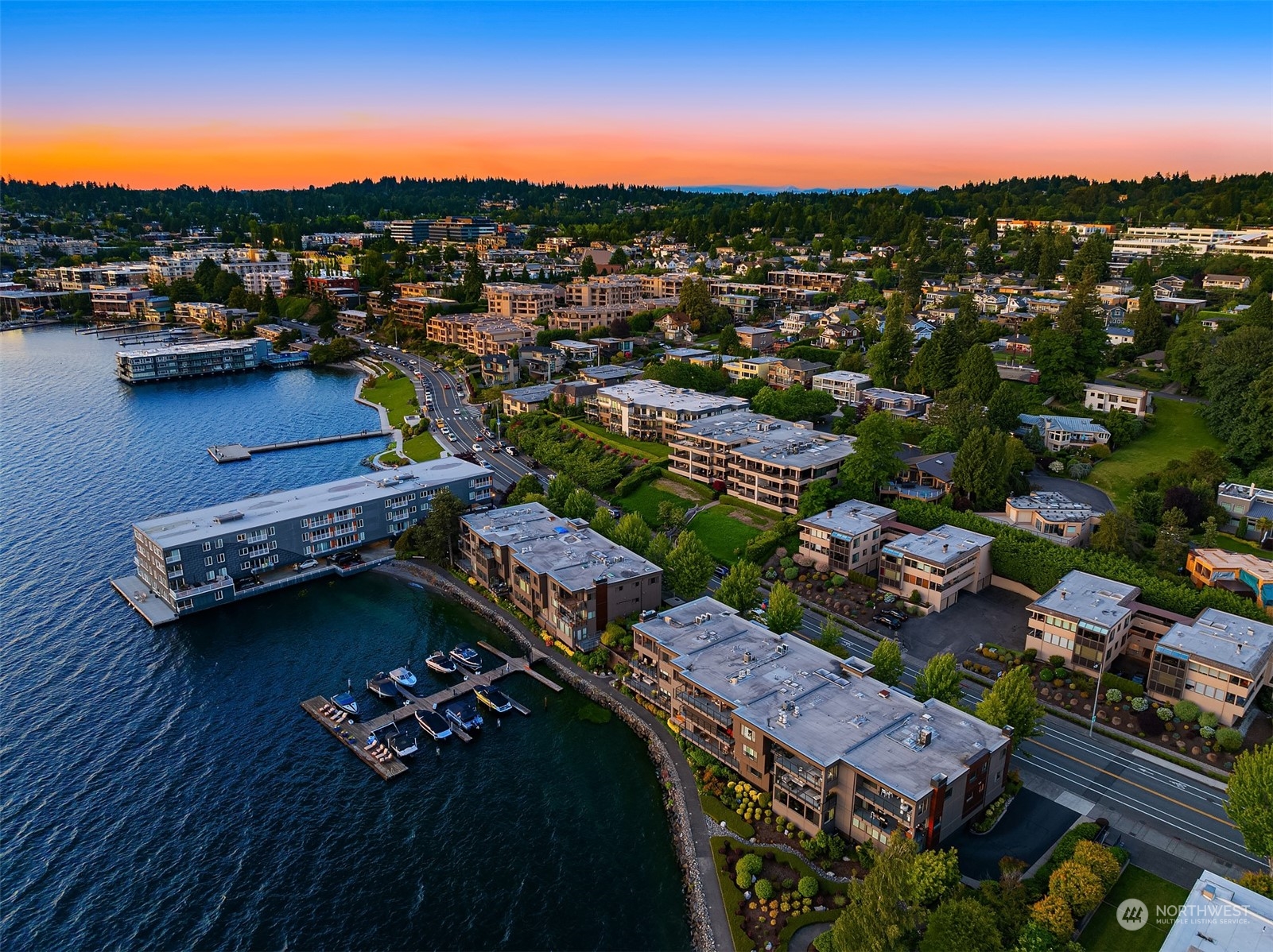 827 Lake Street S Unit: 105