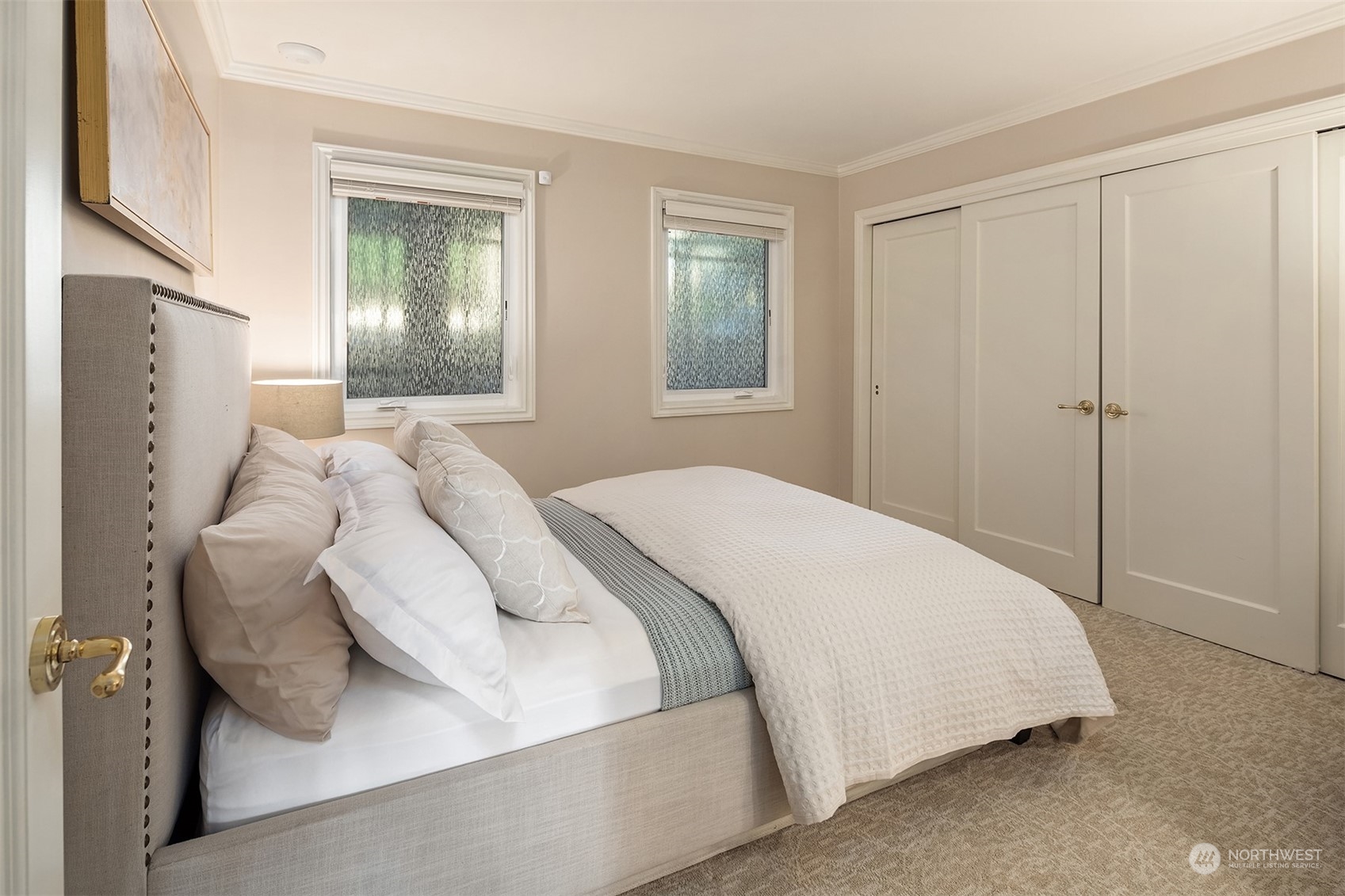 827 Lake Street S Unit: 105