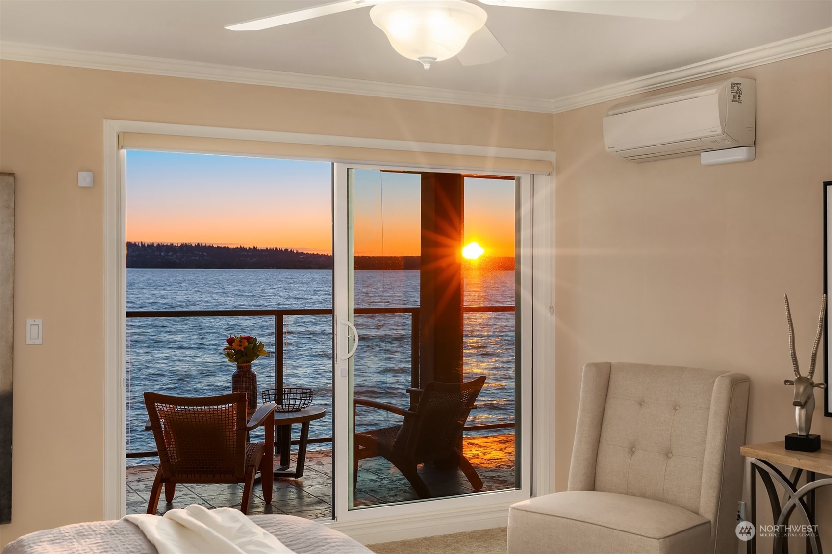 827 Lake Street S Unit: 105