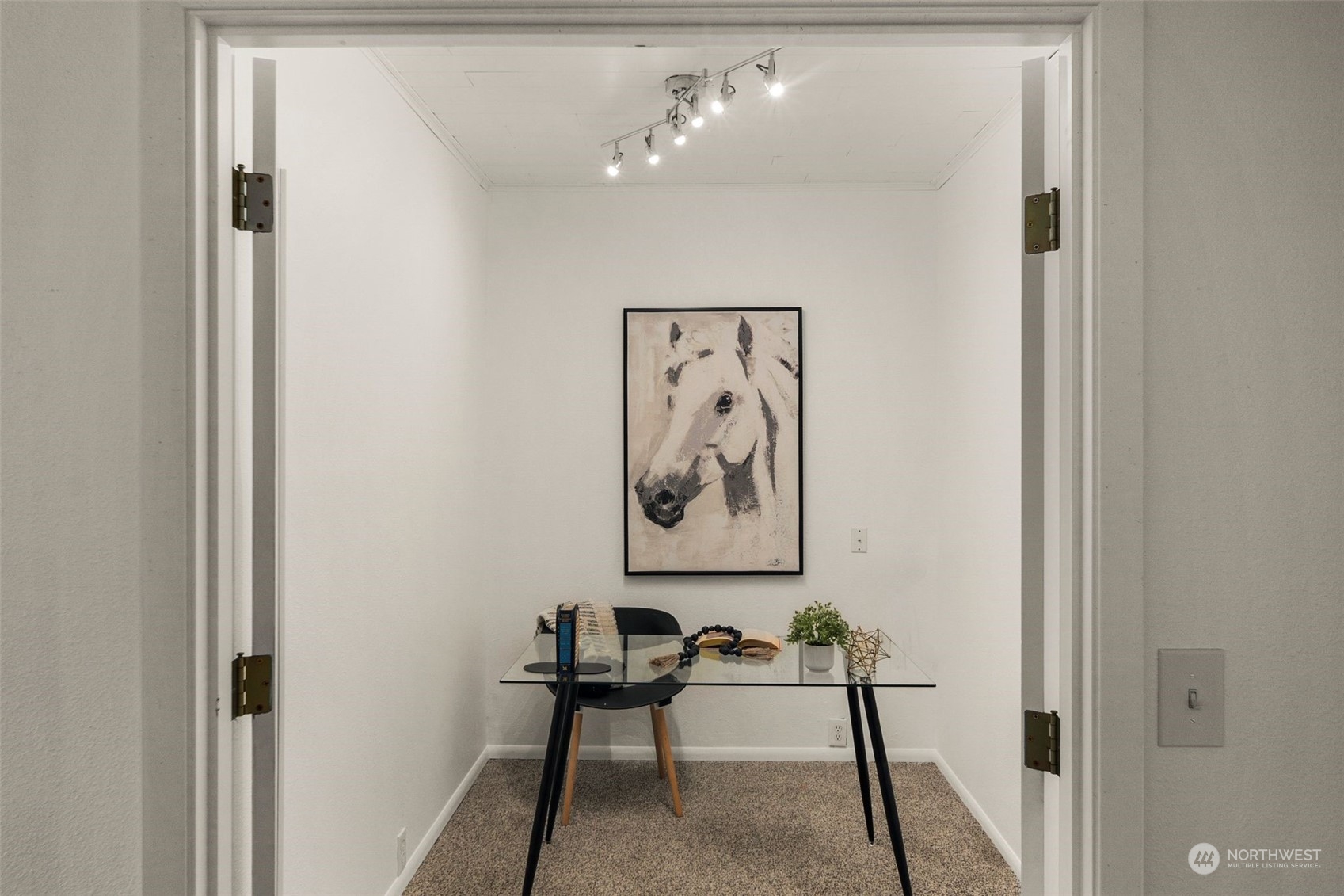 2860 Roosevelt Avenue