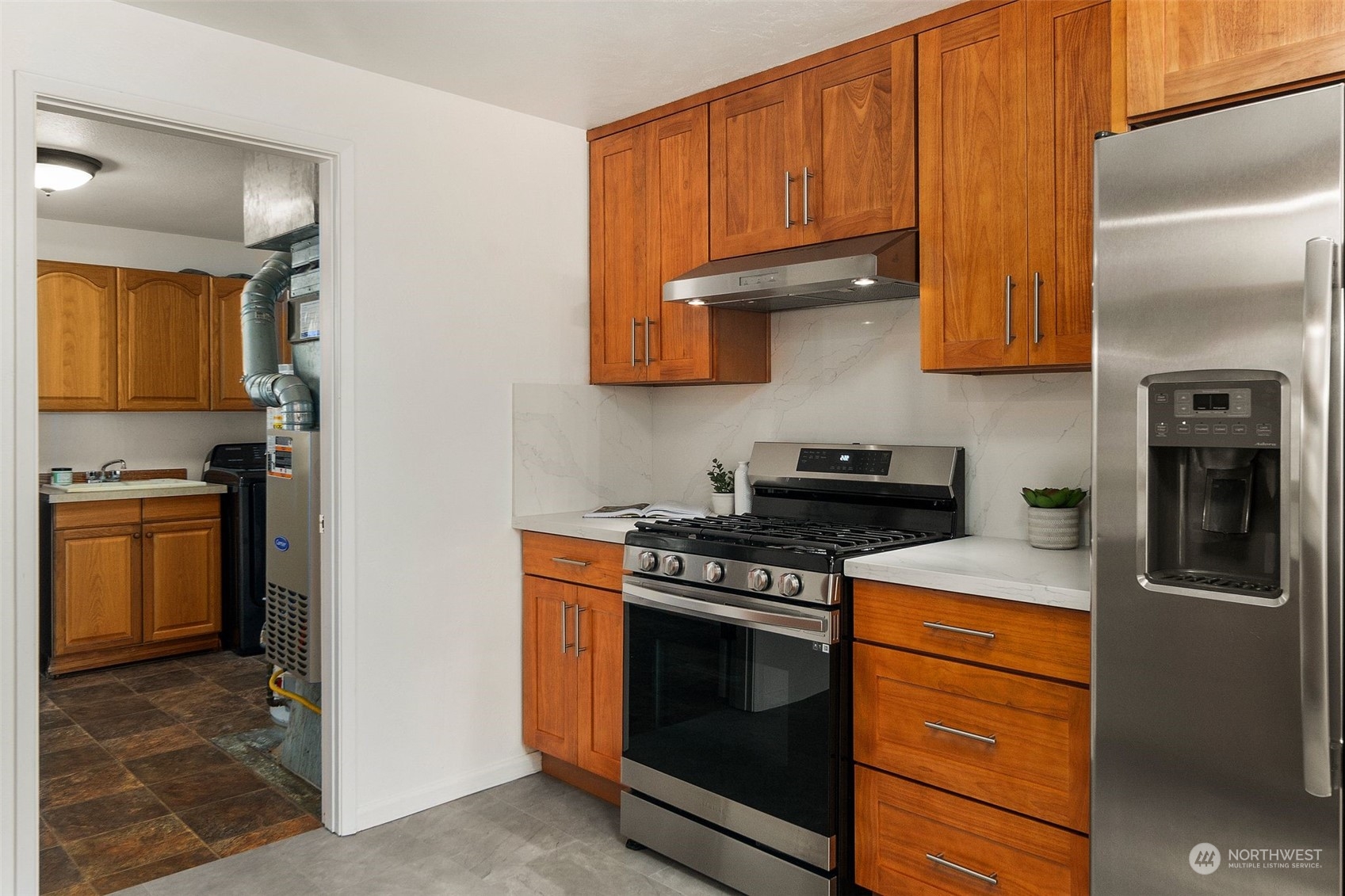 2860 Roosevelt Avenue