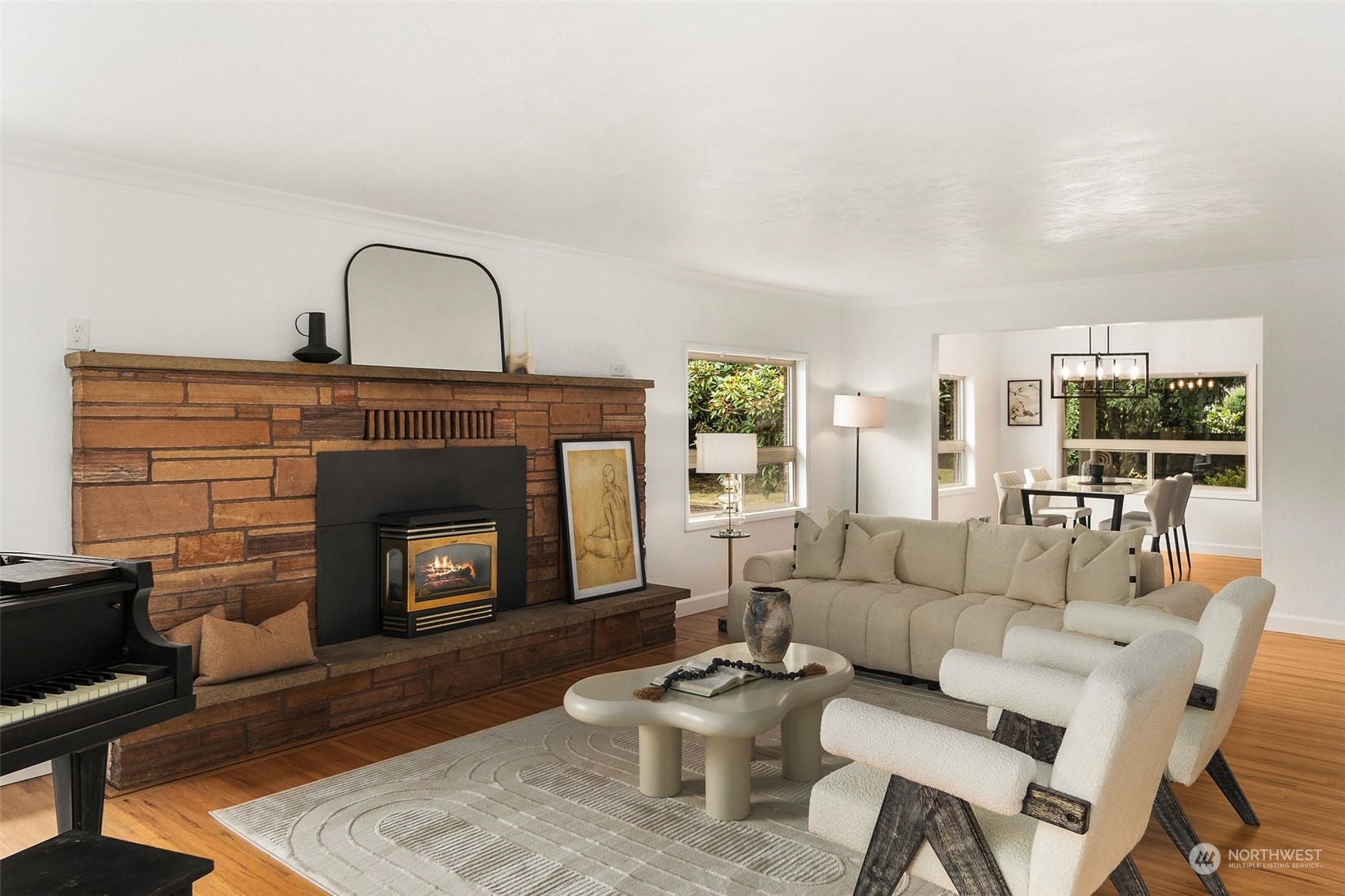 2860 Roosevelt Avenue