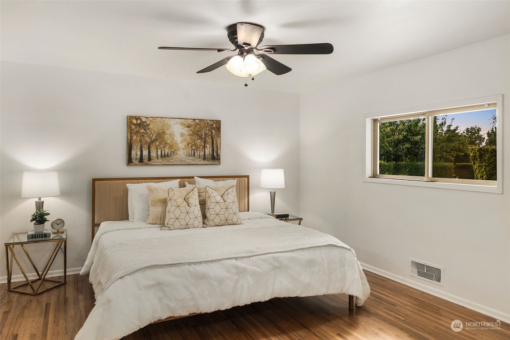 2860 Roosevelt Avenue