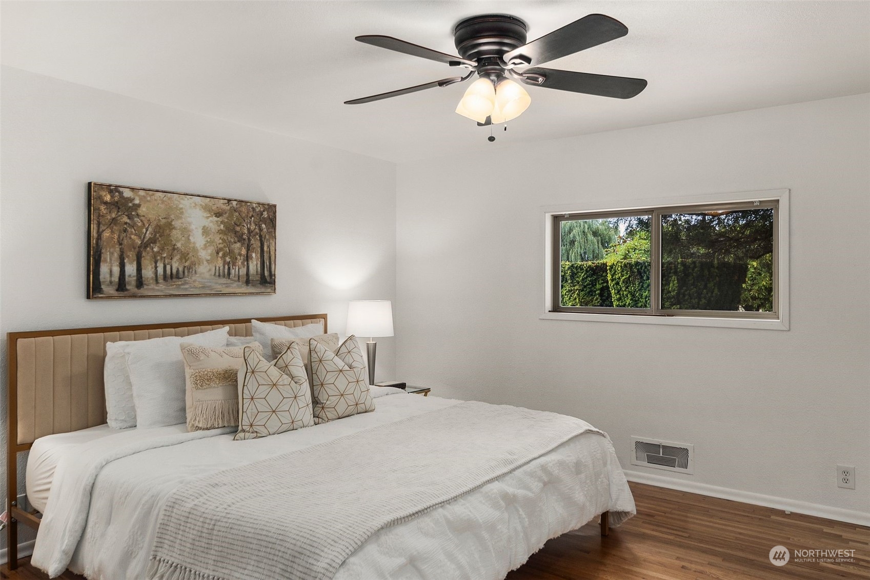 2860 Roosevelt Avenue