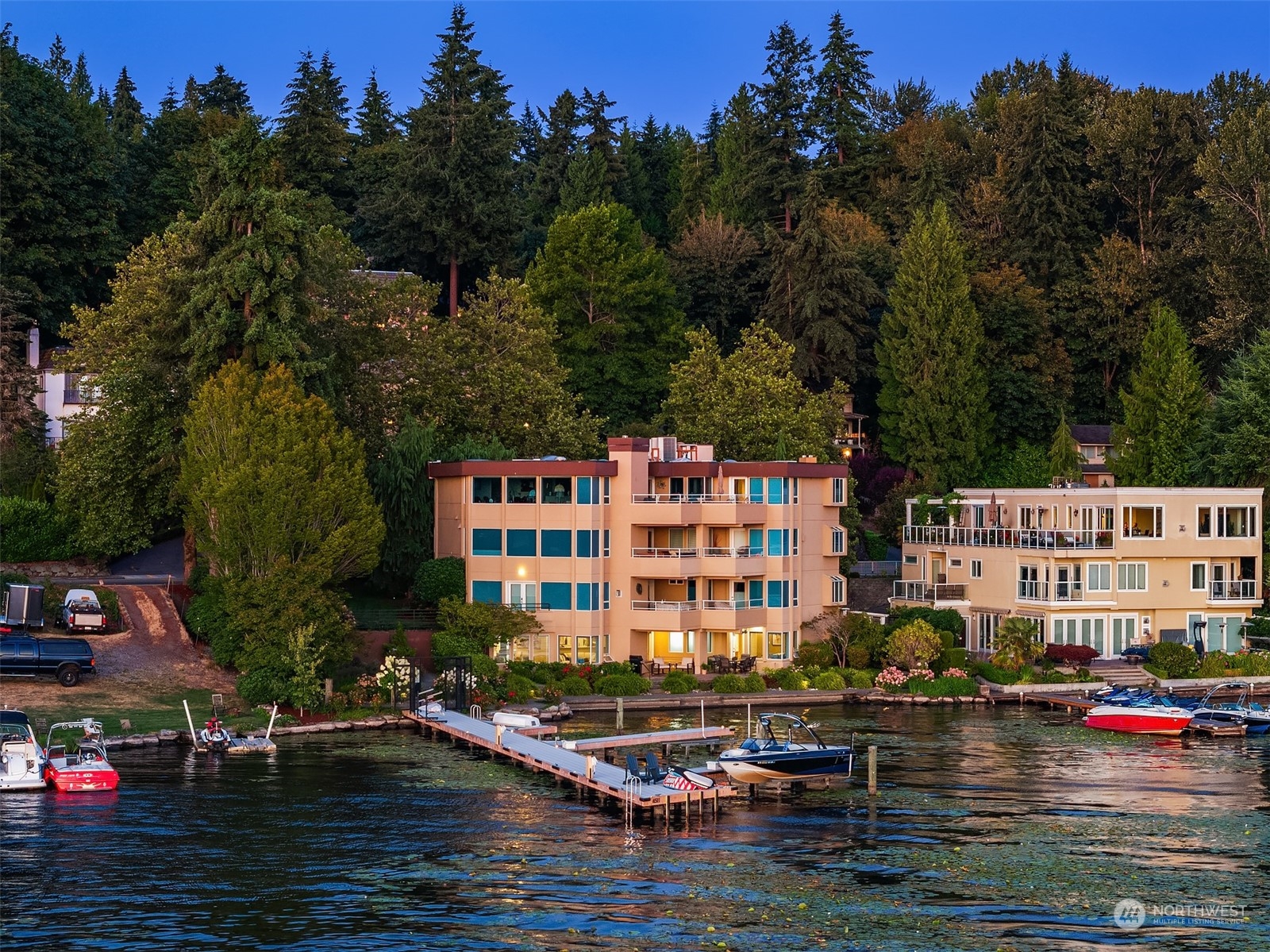 4511 Lake Washington Boulevard NE Unit: 1