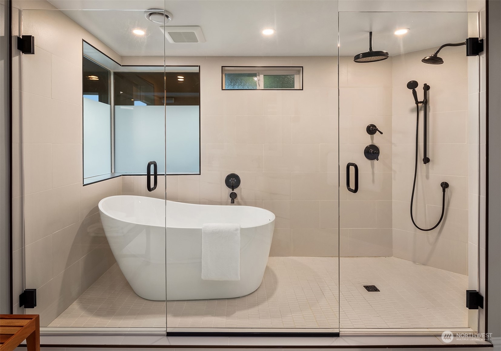 4511 Lake Washington Boulevard NE Unit: 2