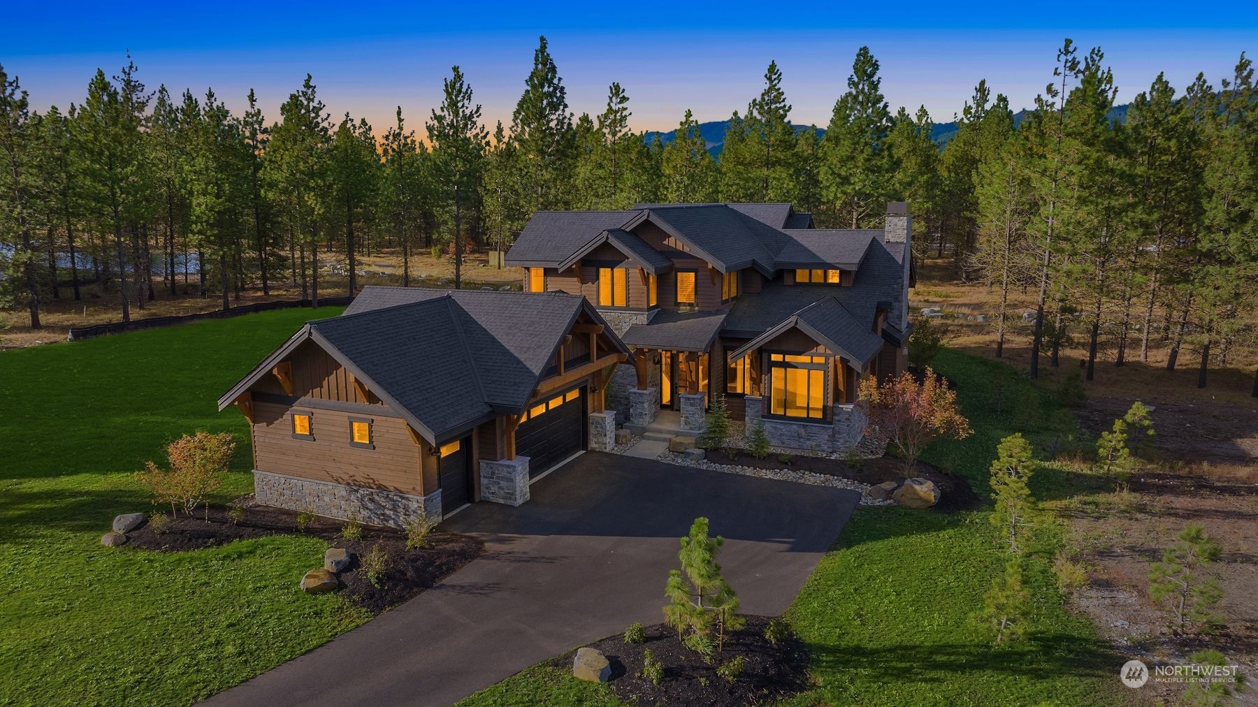 421 Southern Star Lane