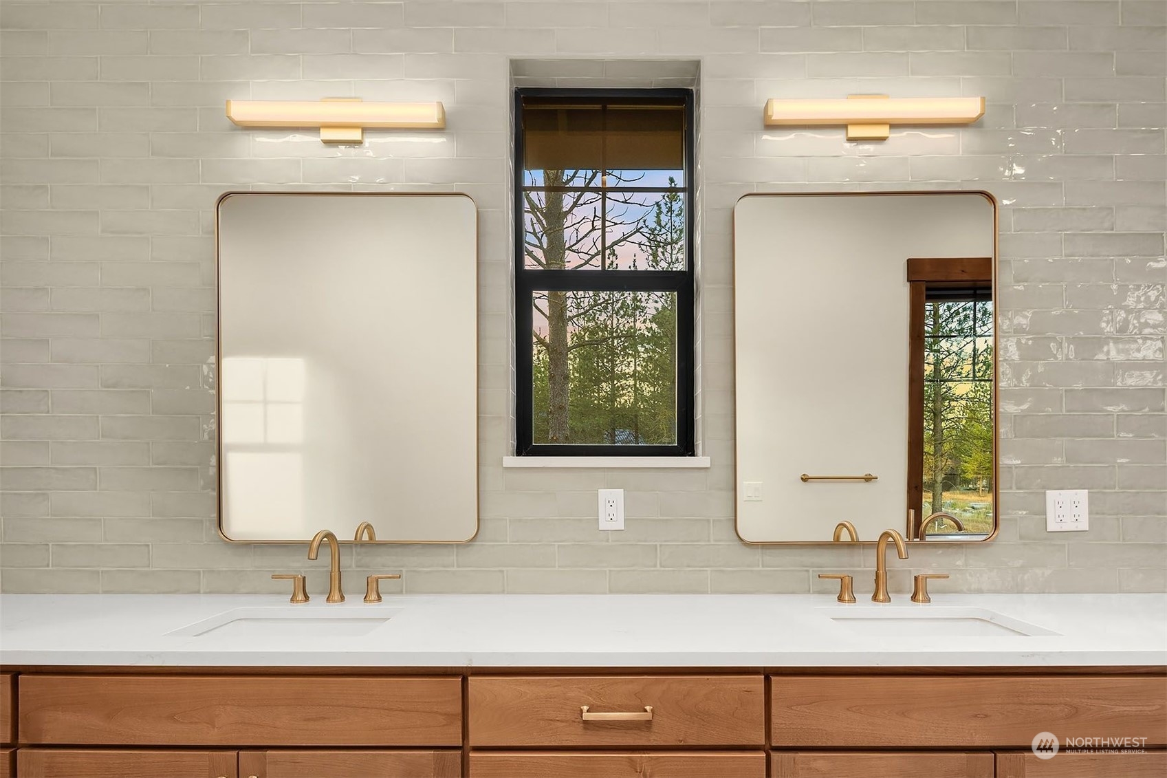 421 Southern Star Lane