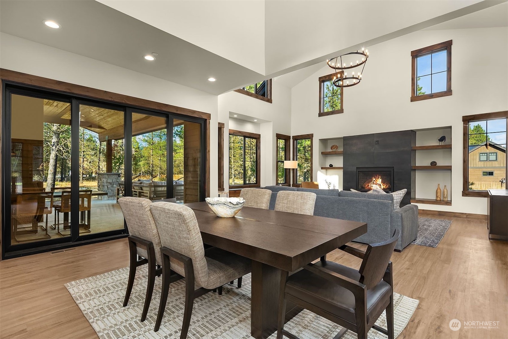 421 Southern Star Lane