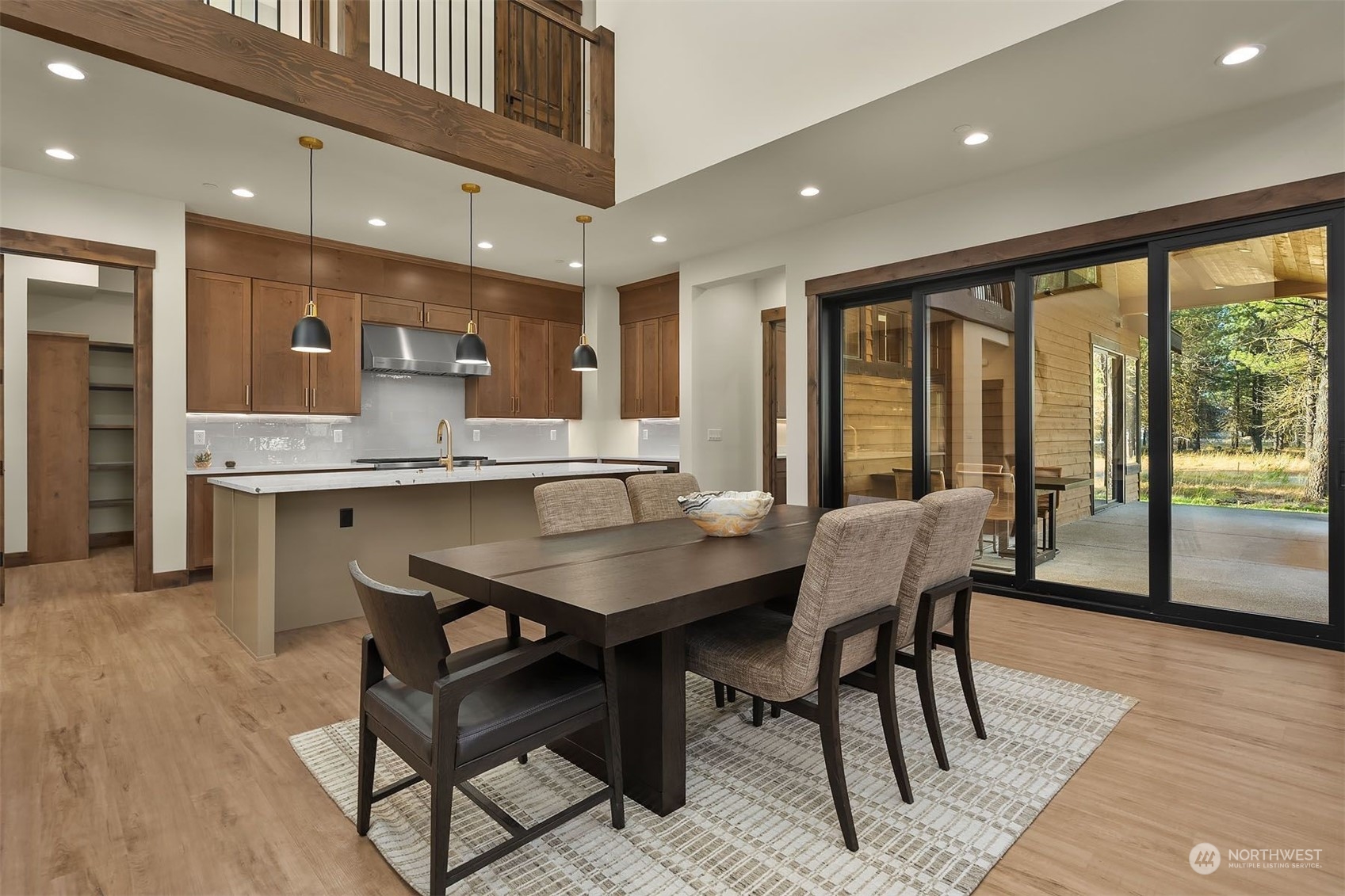 421 Southern Star Lane