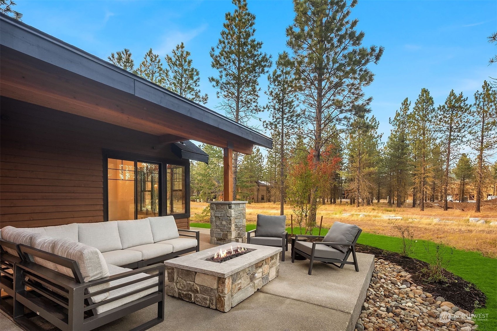 421 Southern Star Lane