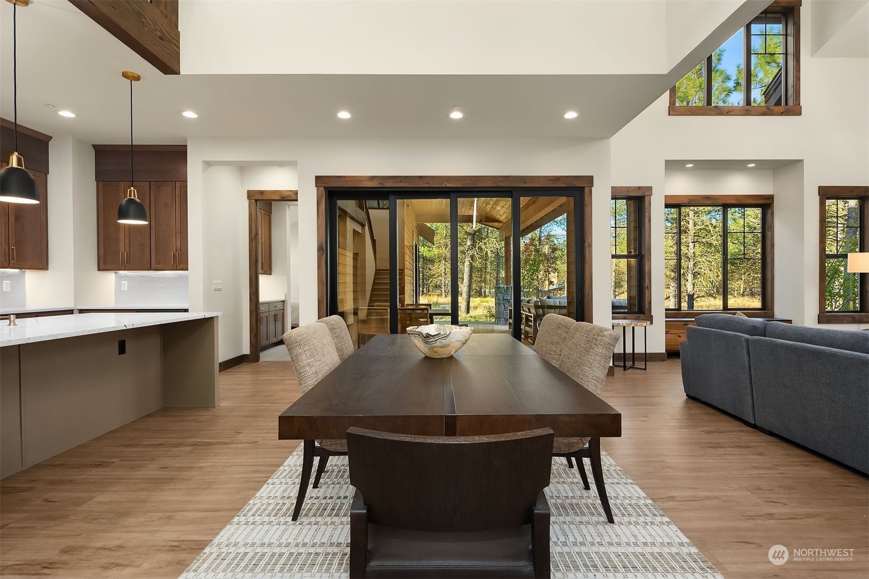 421 Southern Star Lane