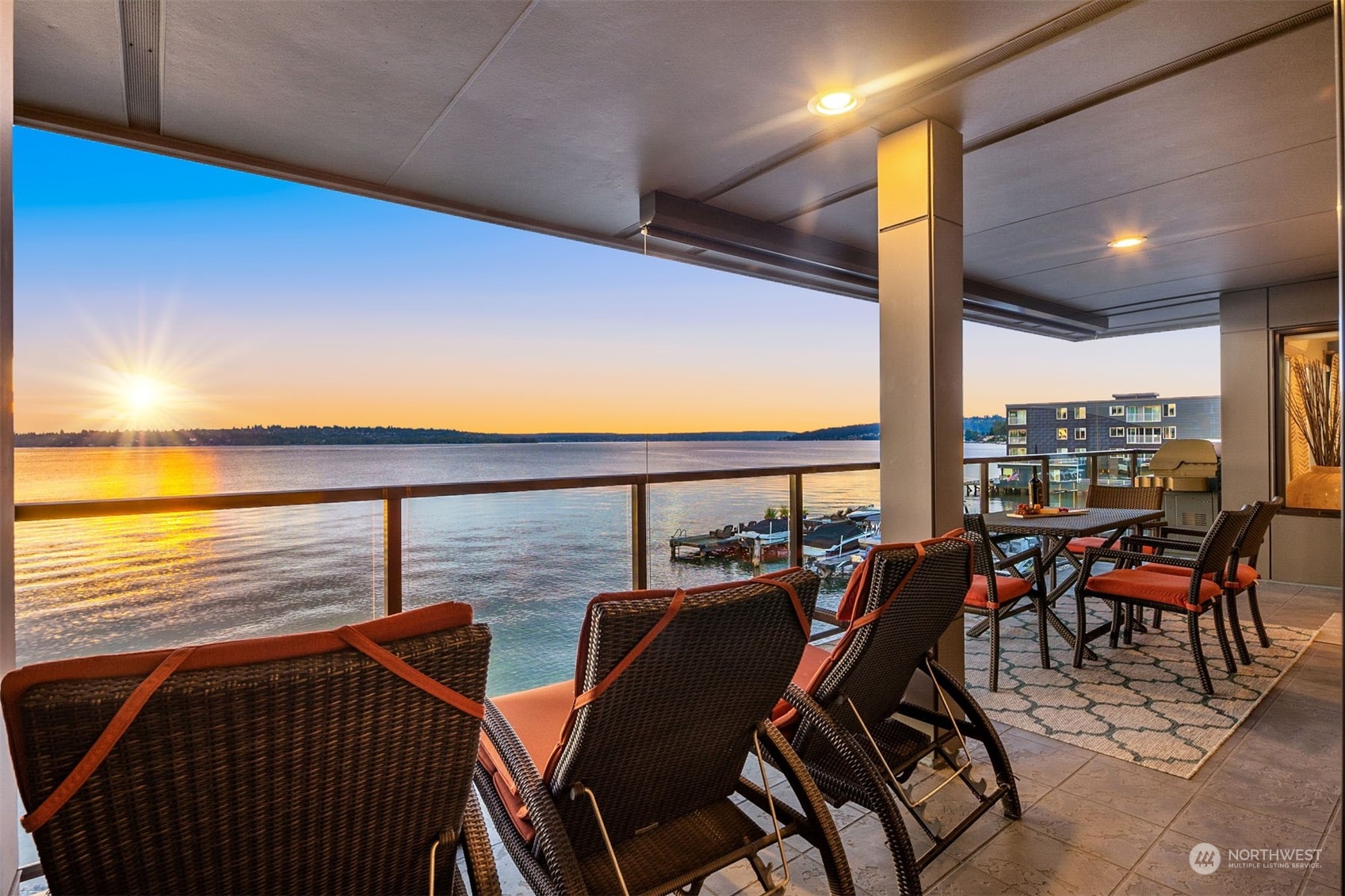 827 Lake Street S Unit: 205