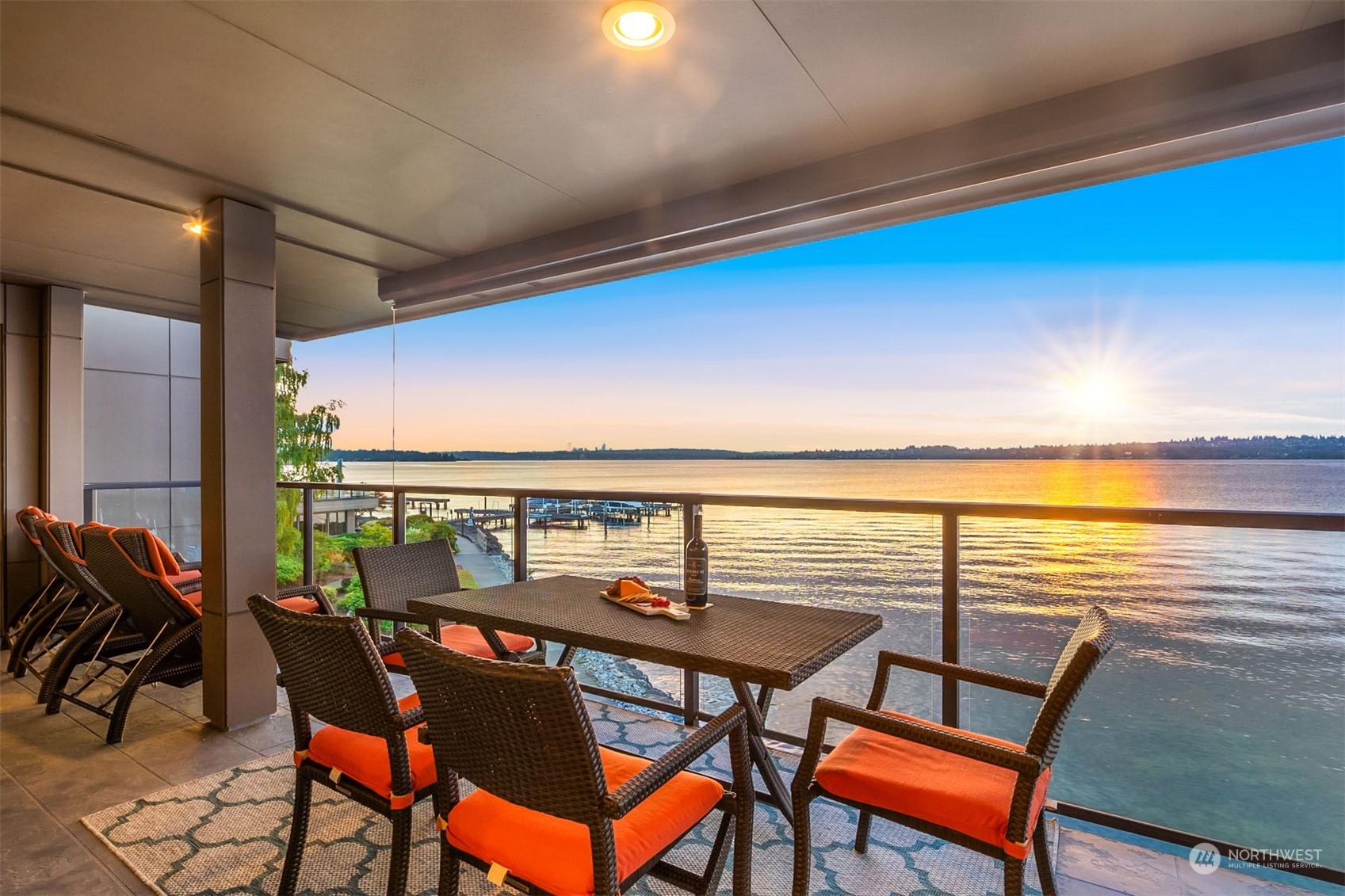 827 Lake Street S Unit: 205