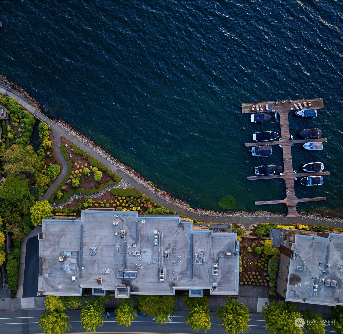 827 Lake Street S Unit: 205