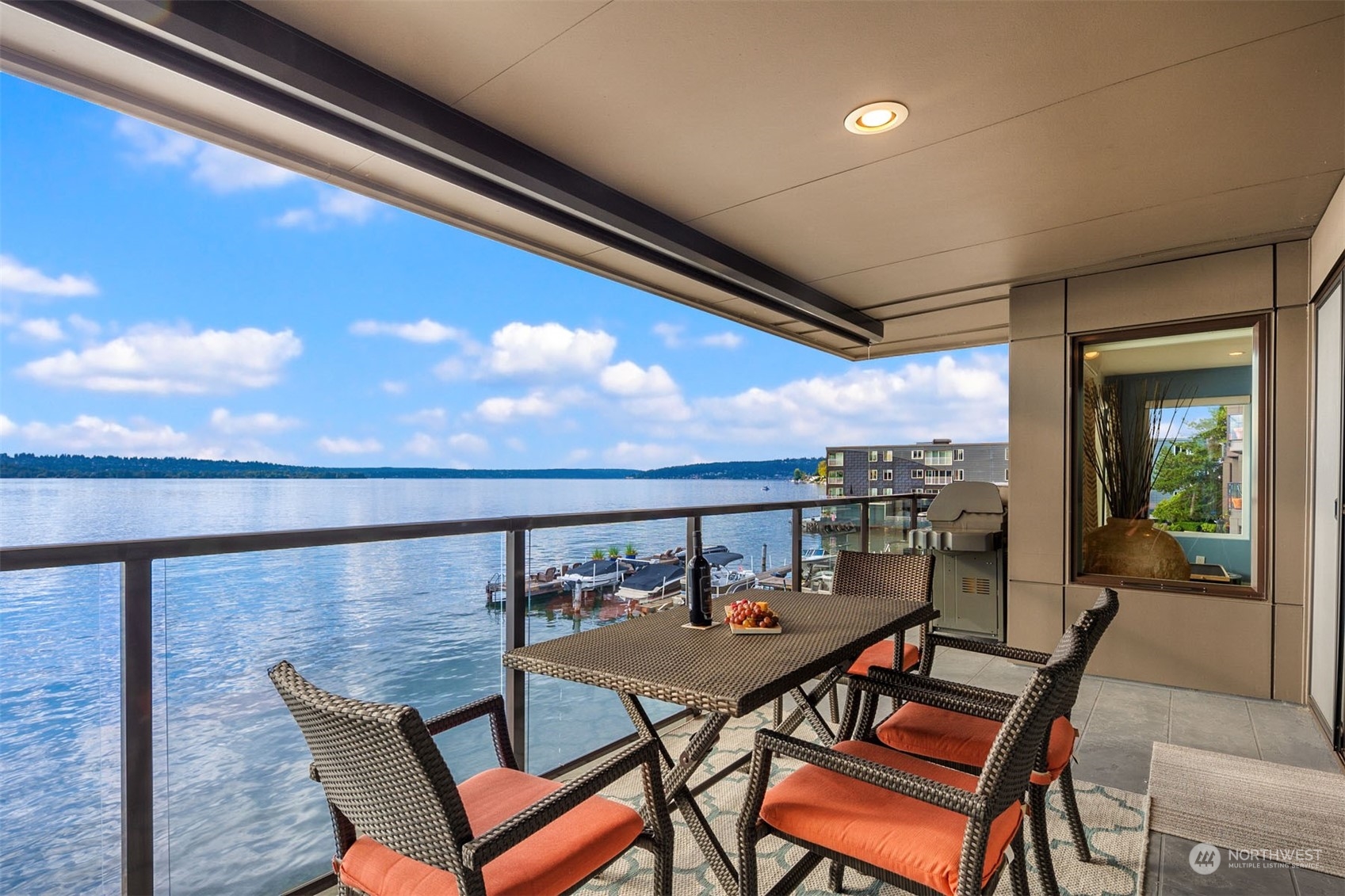 827 Lake Street S Unit: 205