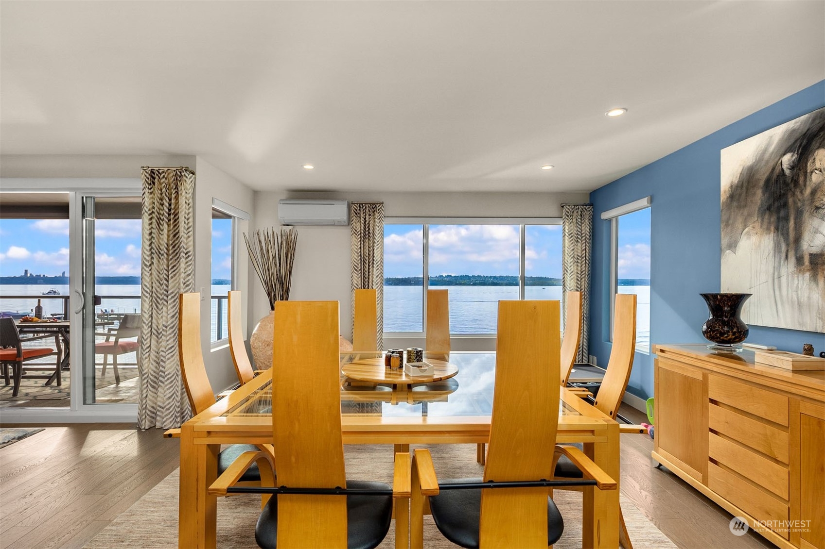 827 Lake Street S Unit: 205