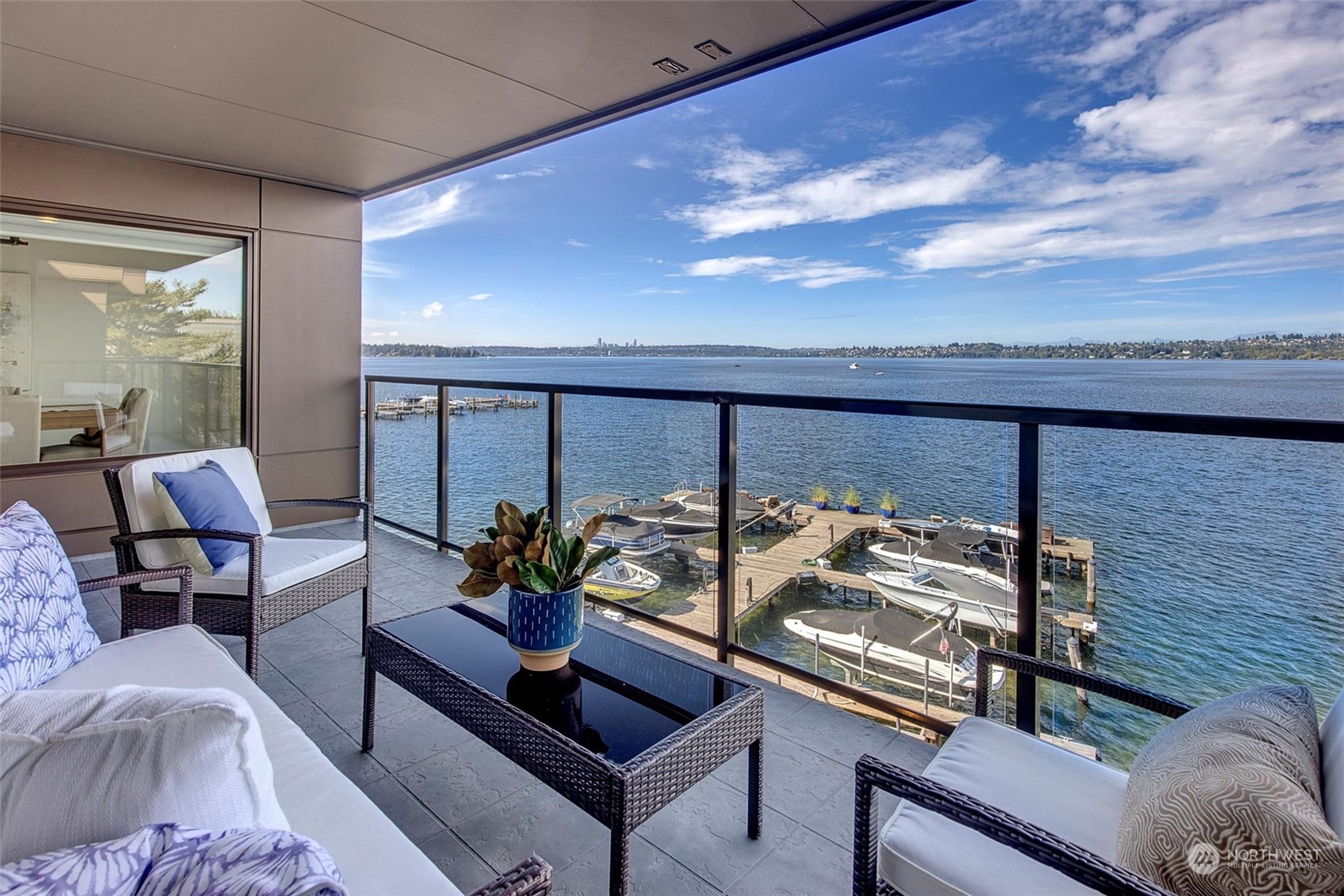 807 Lake Street S Unit: 302