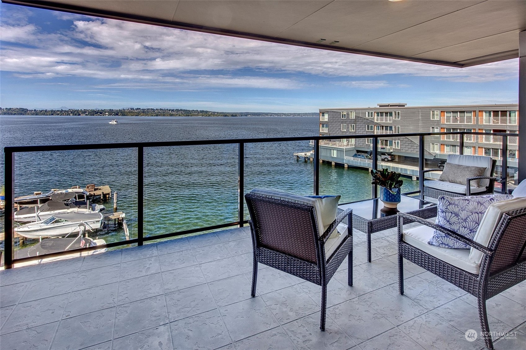 807 Lake Street S Unit: 302