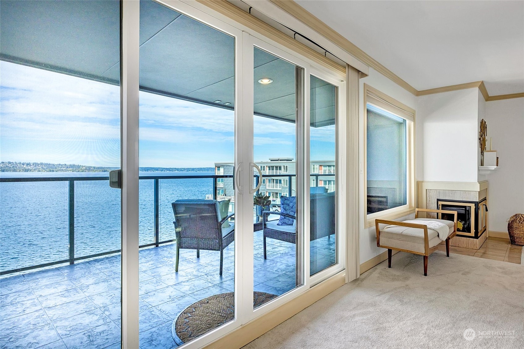 807 Lake Street S Unit: 302