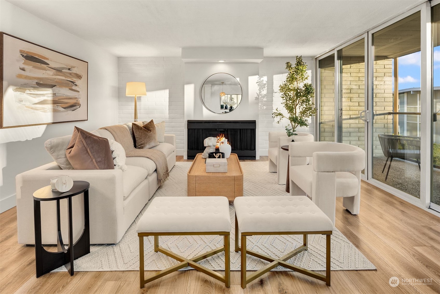 9909 NE 1st Street Unit: 103