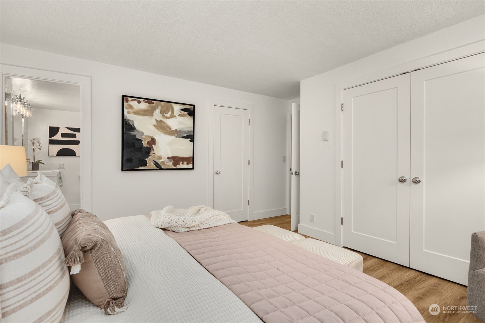 9909 NE 1st Street Unit: 103