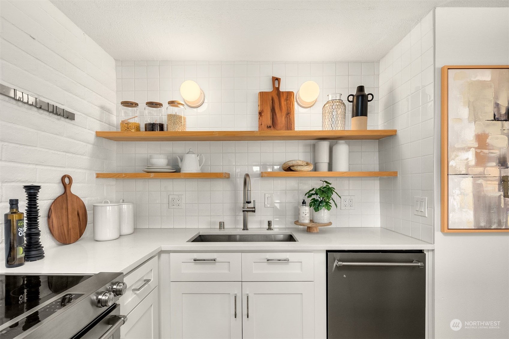 9909 NE 1st Street Unit: 103