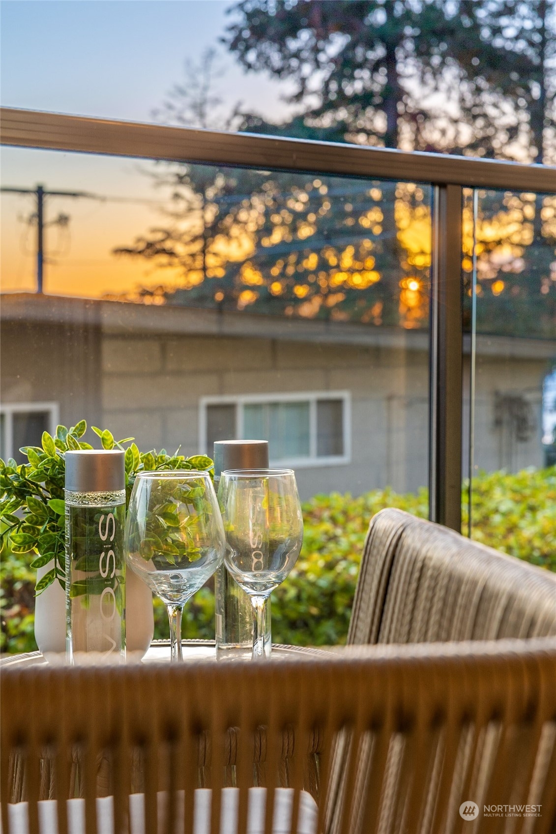 9909 NE 1st Street Unit: 103