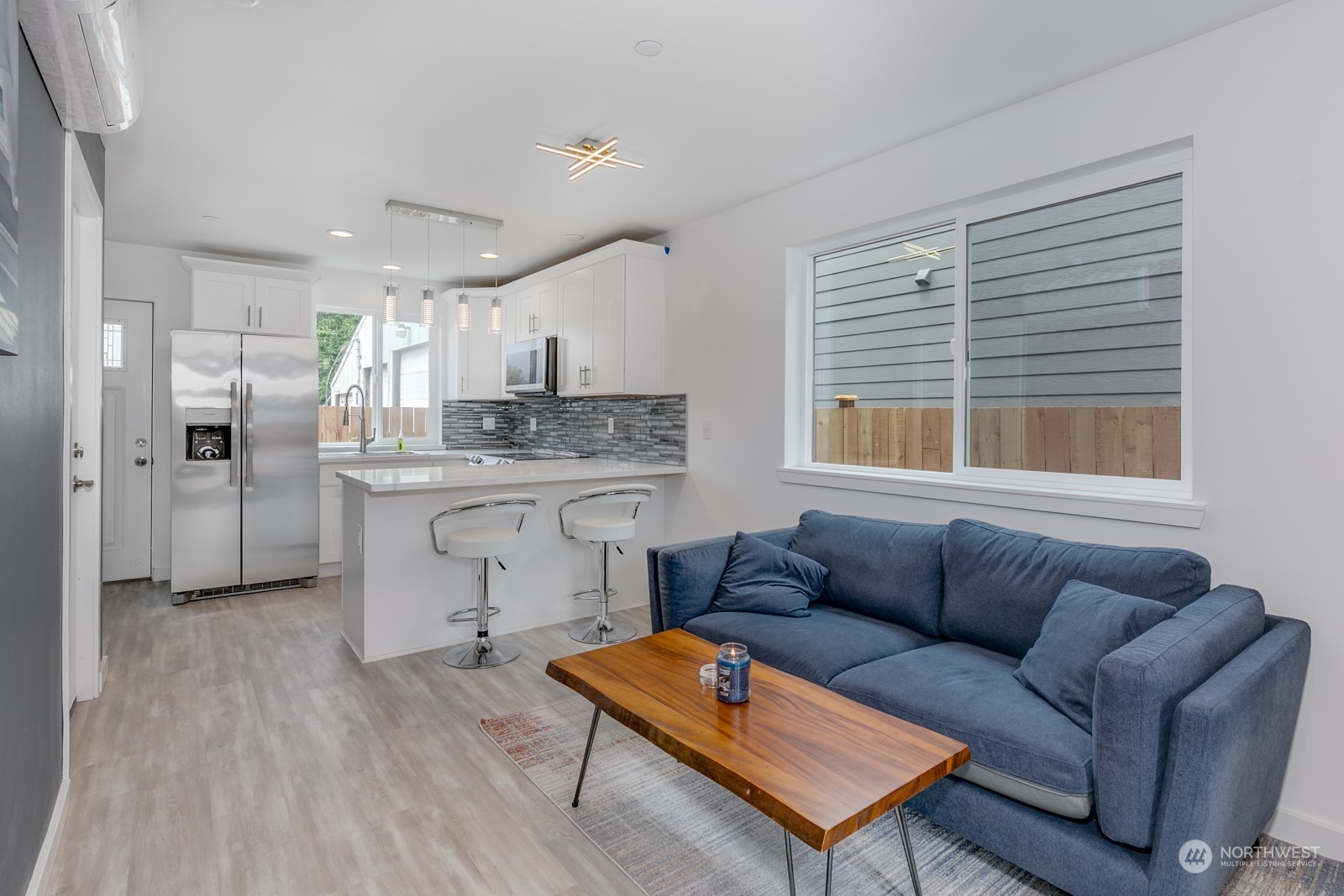 854 B SW 136th Street