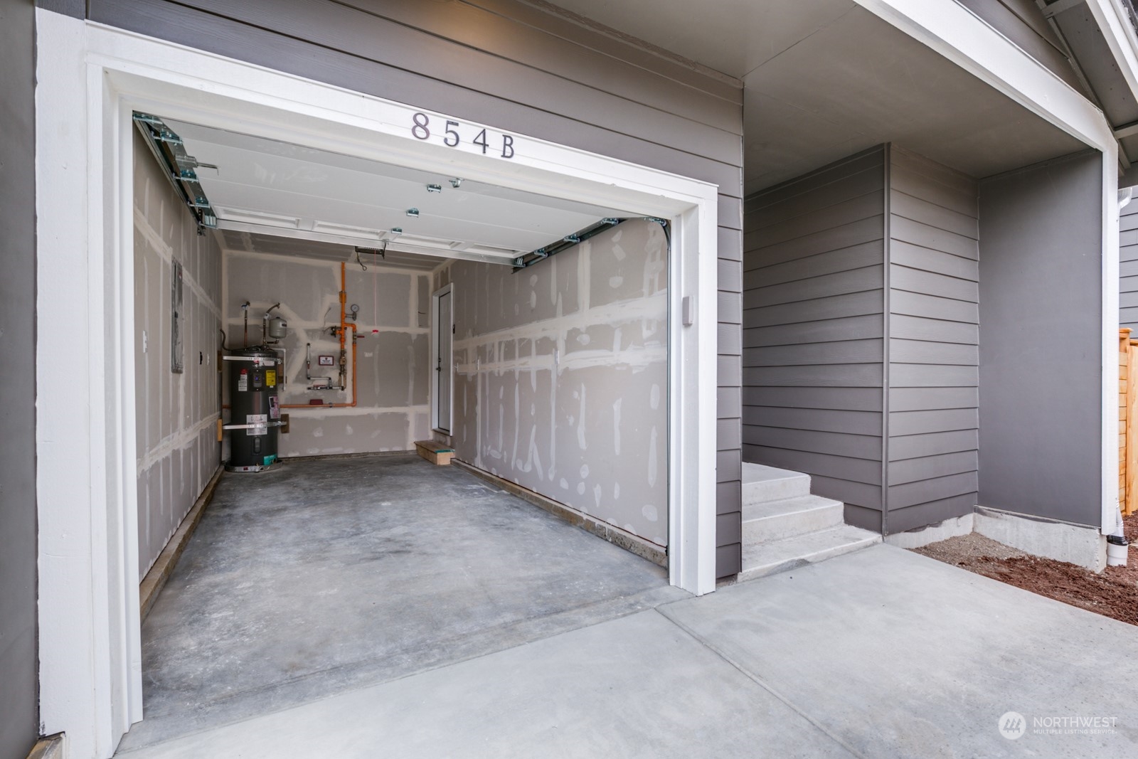 854 B SW 136th Street