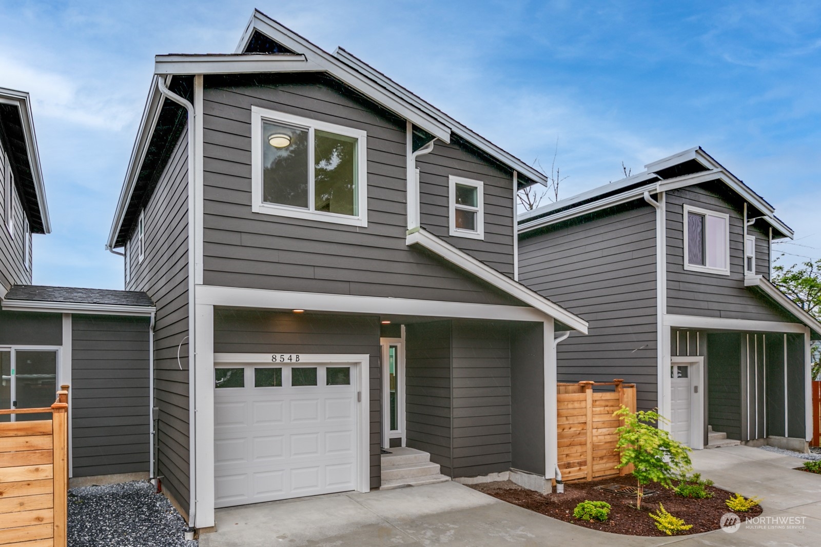 854 B SW 136th Street