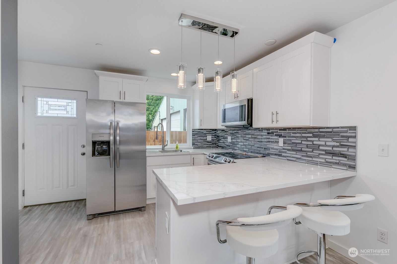 854 B SW 136th Street