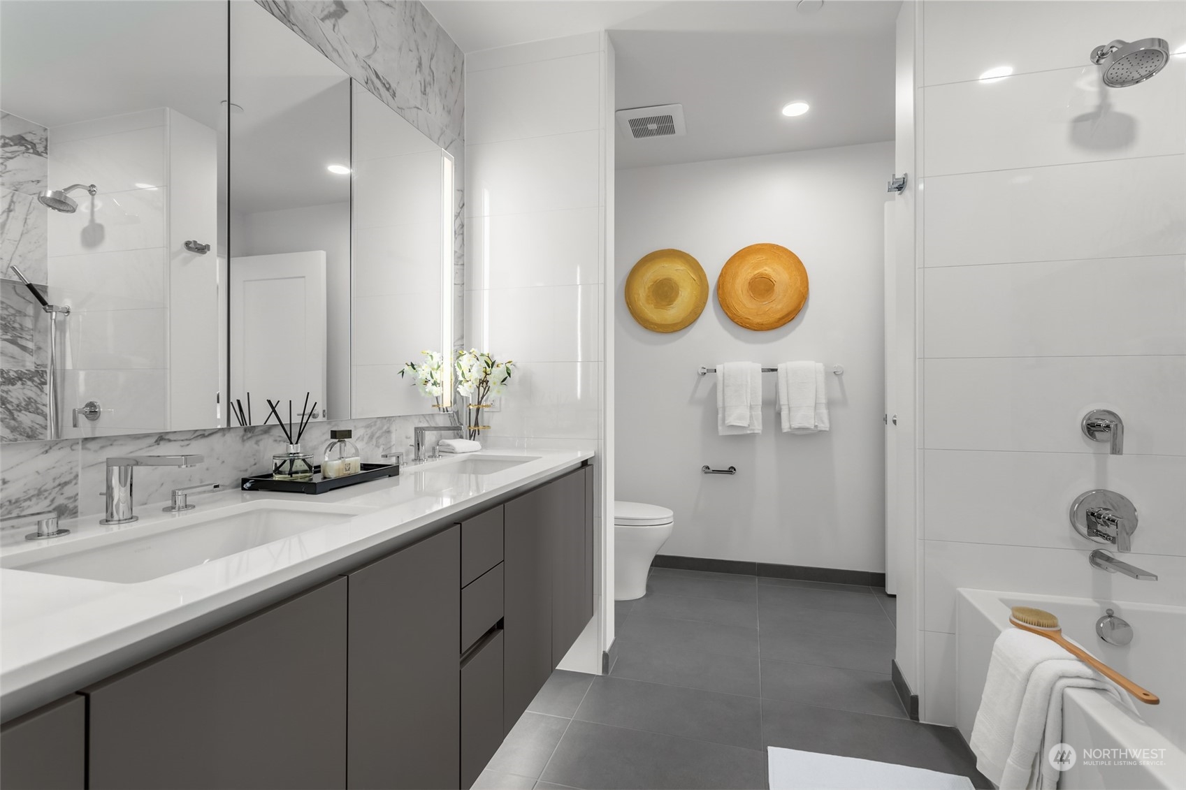 2510 6th Avenue Unit: 3408
