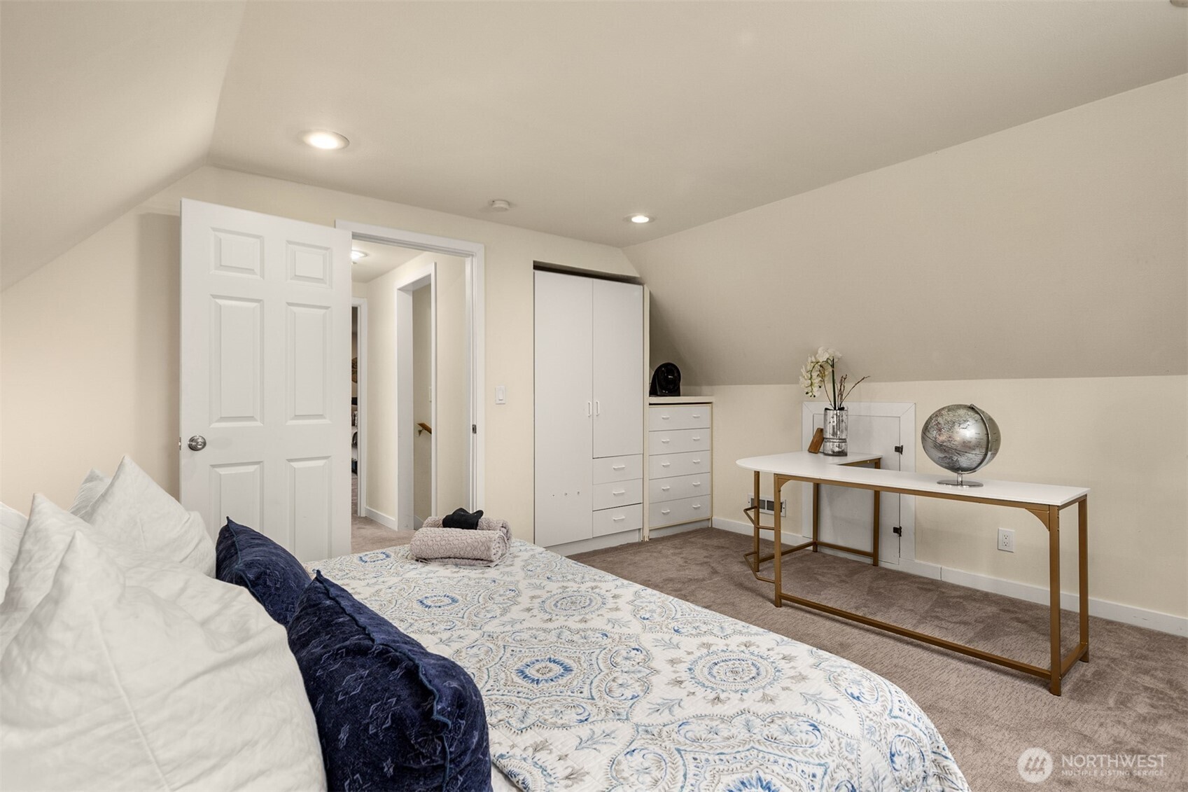 15715 NE 53rd Street